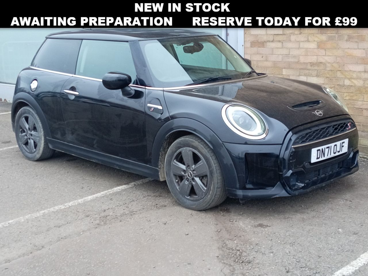 Main listing image - MINI Hatchback