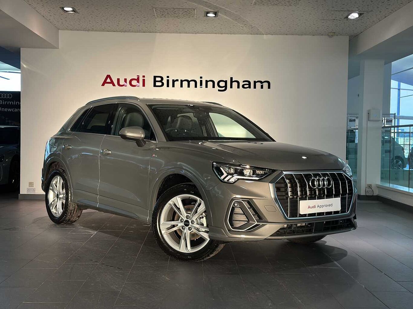 Main listing image - Audi Q3