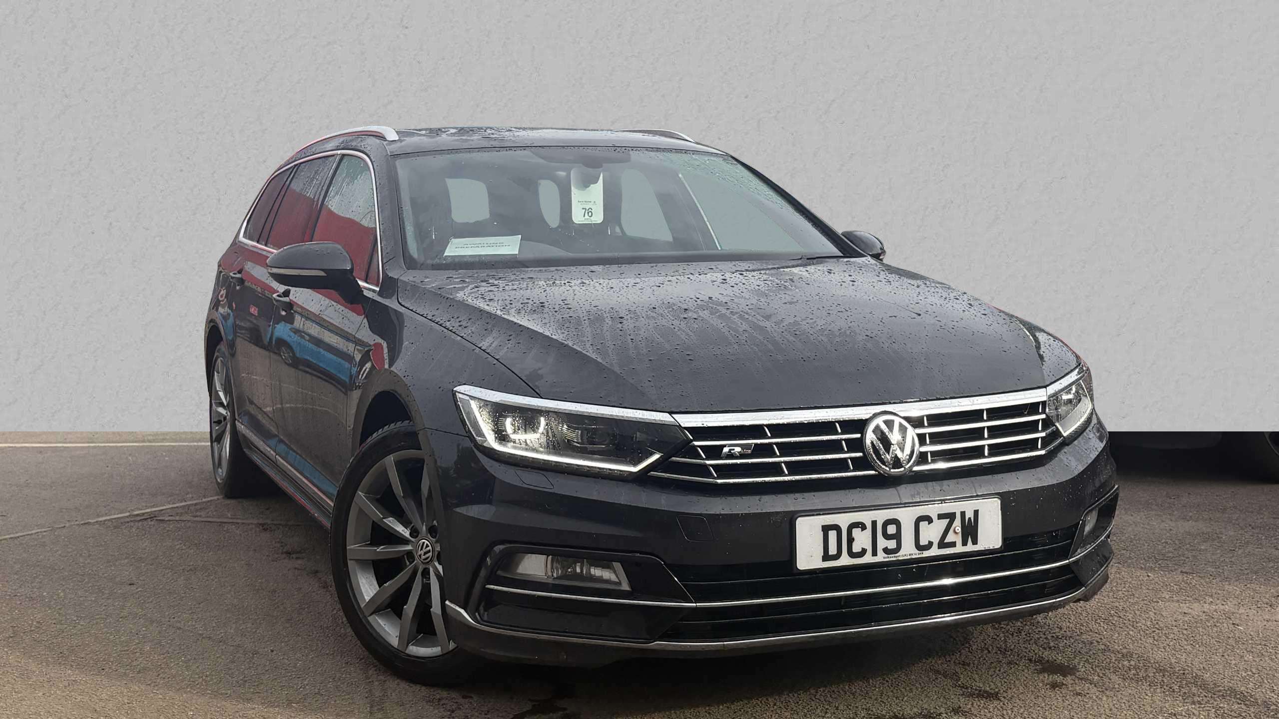 Main listing image - Volkswagen Passat Estate