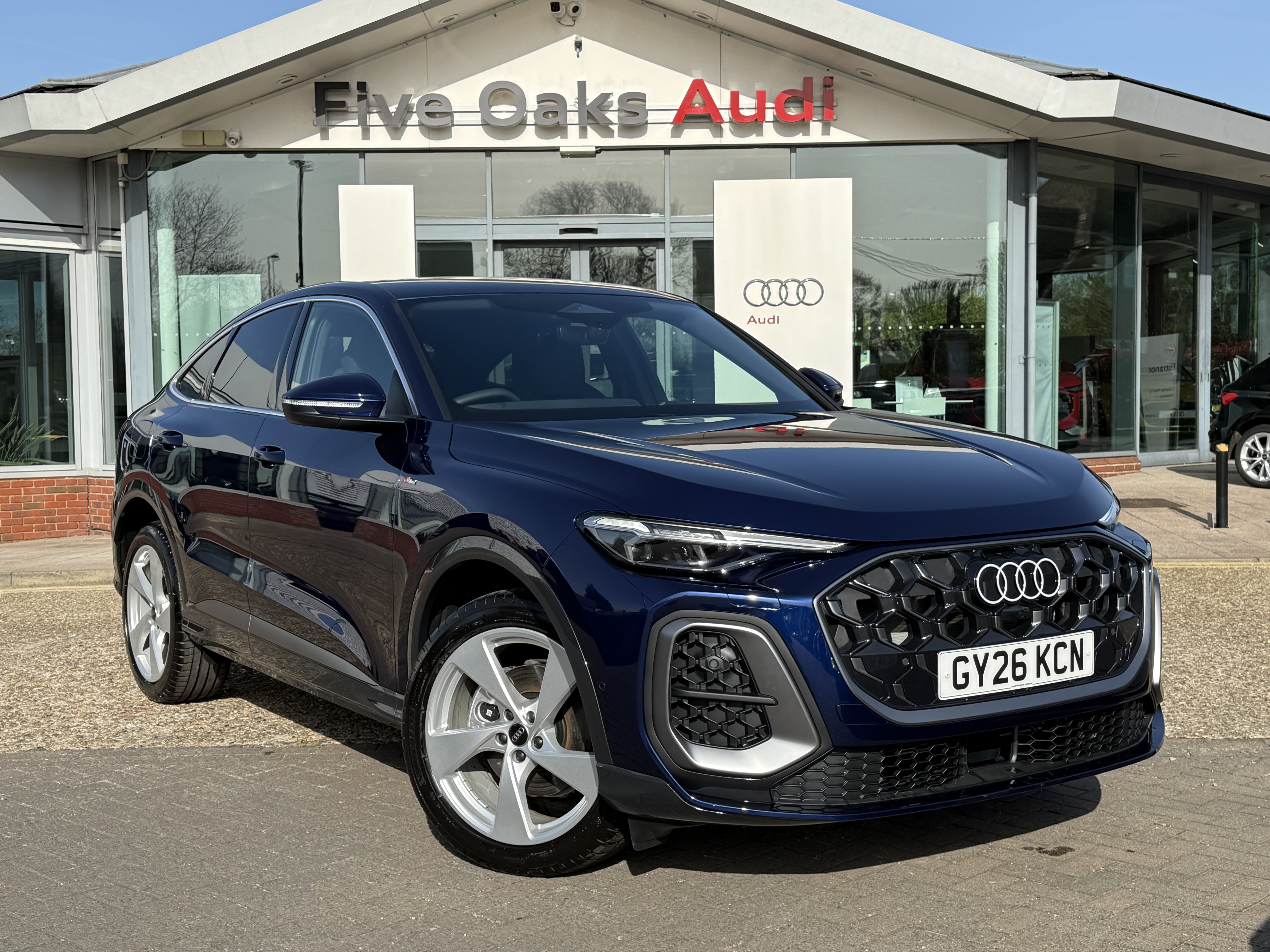 Main listing image - Audi Q5