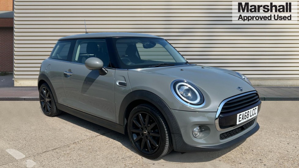 Main listing image - MINI Hatchback
