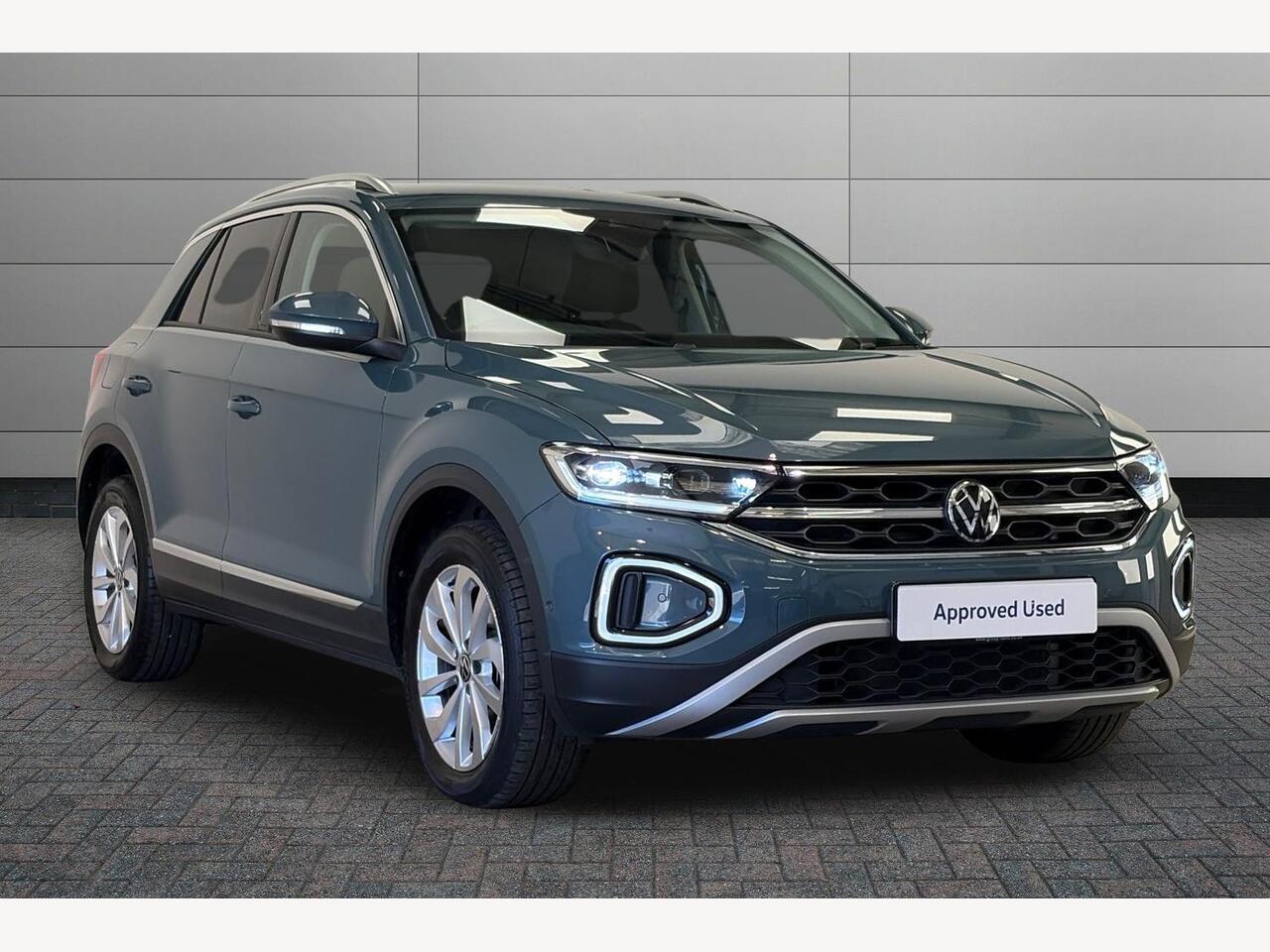 Main listing image - Volkswagen T-Roc