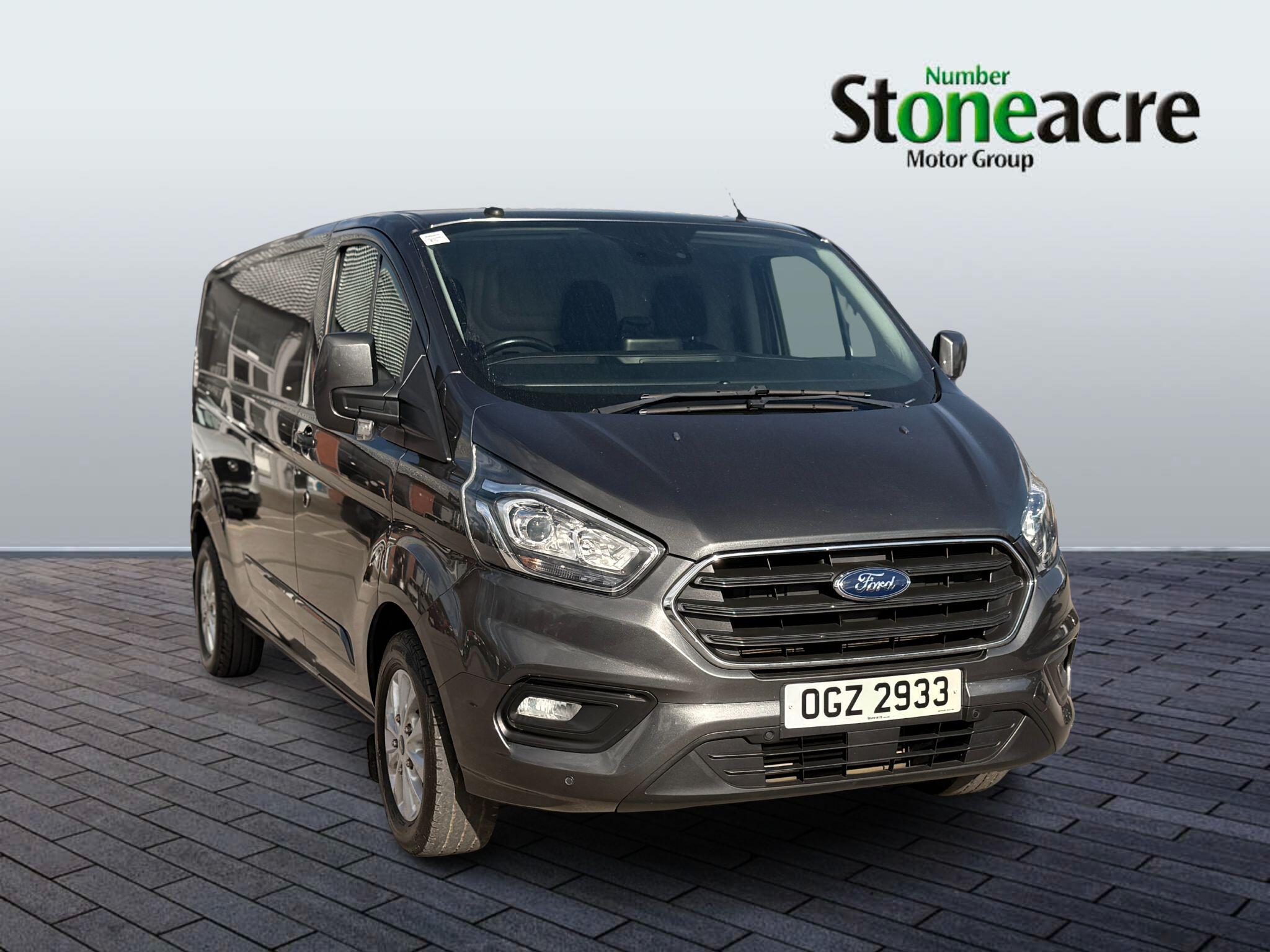 Main listing image - Ford Transit Custom