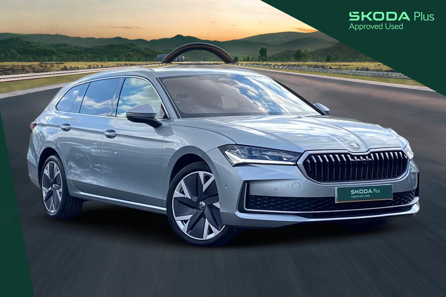 Main listing image - Skoda Superb Estate