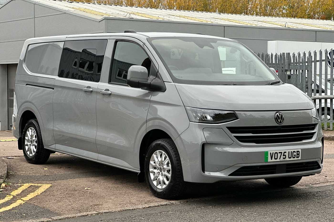 Main listing image - Volkswagen Transporter