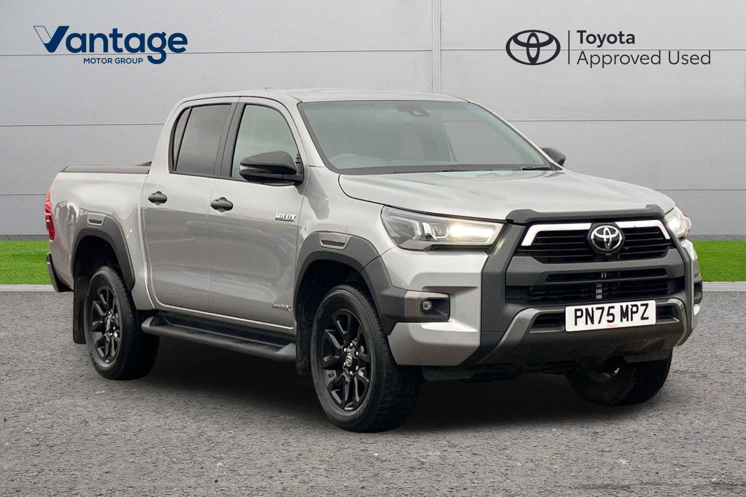 Main listing image - Toyota Hilux