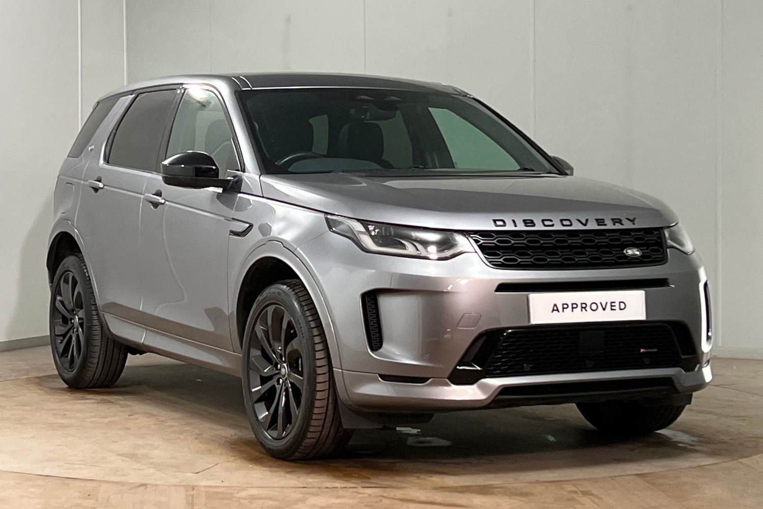 Main listing image - Land Rover Discovery Sport