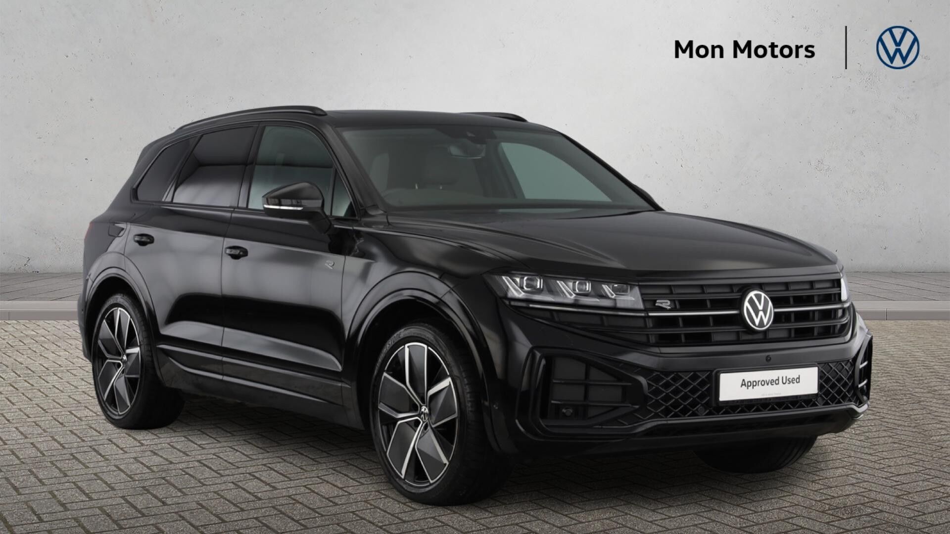 Main listing image - Volkswagen Touareg
