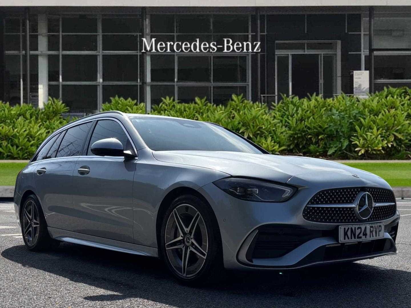 Main listing image - Mercedes-Benz C-Class Estate