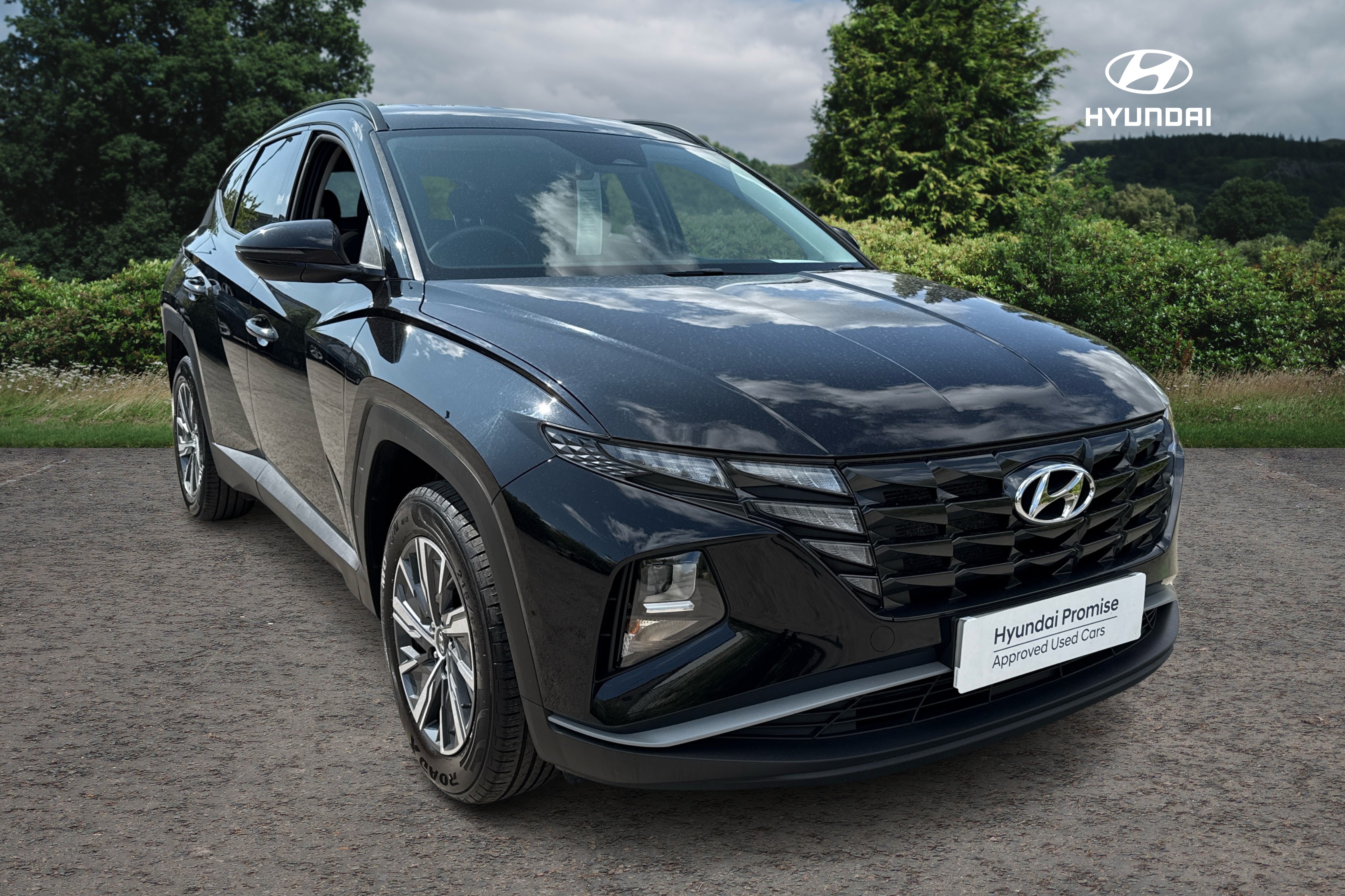 Main listing image - Hyundai Tucson