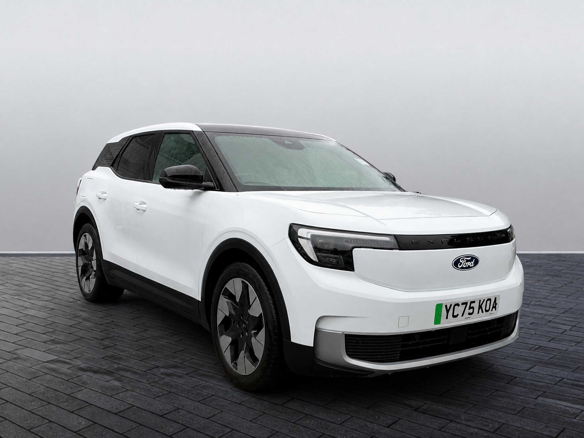 Main listing image - Ford Explorer