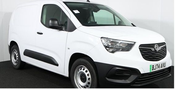 Main listing image - Vauxhall Combo Cargo-e