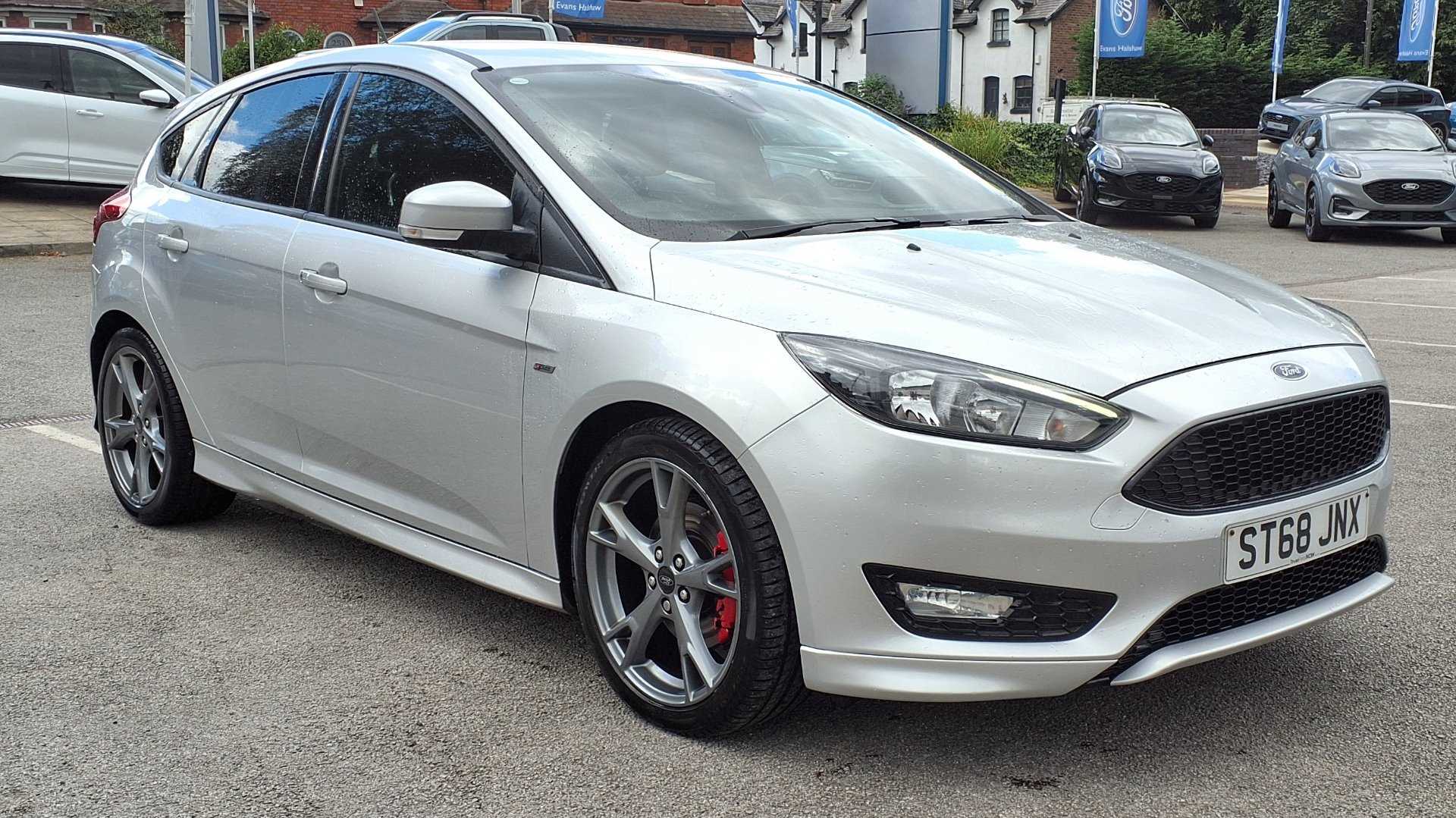 Main listing image - Ford Focus