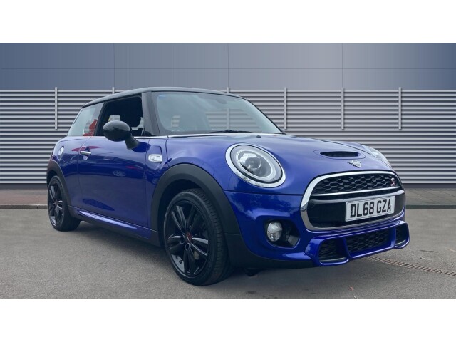 Main listing image - MINI Hatchback