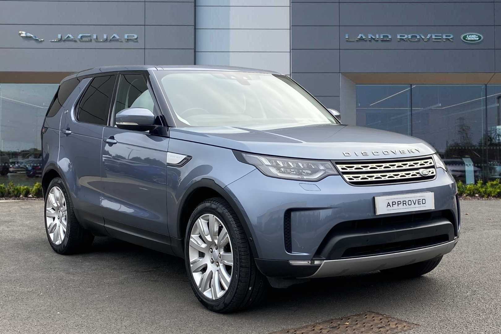 Main listing image - Land Rover Discovery