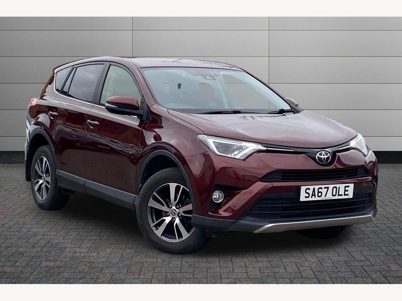 Main listing image - Toyota RAV4