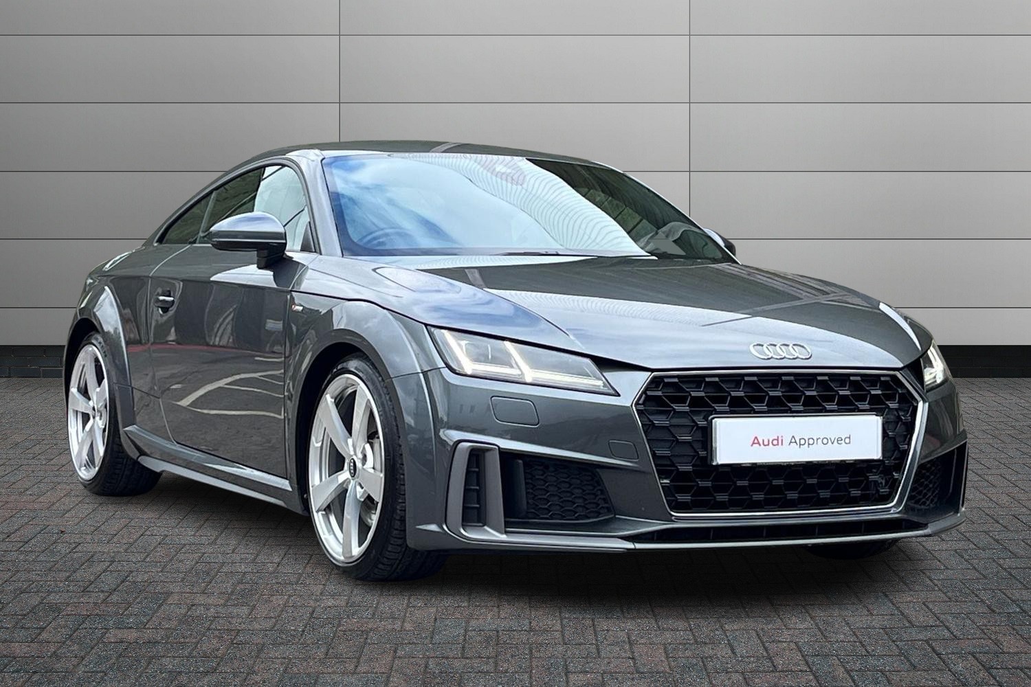 Main listing image - Audi TT