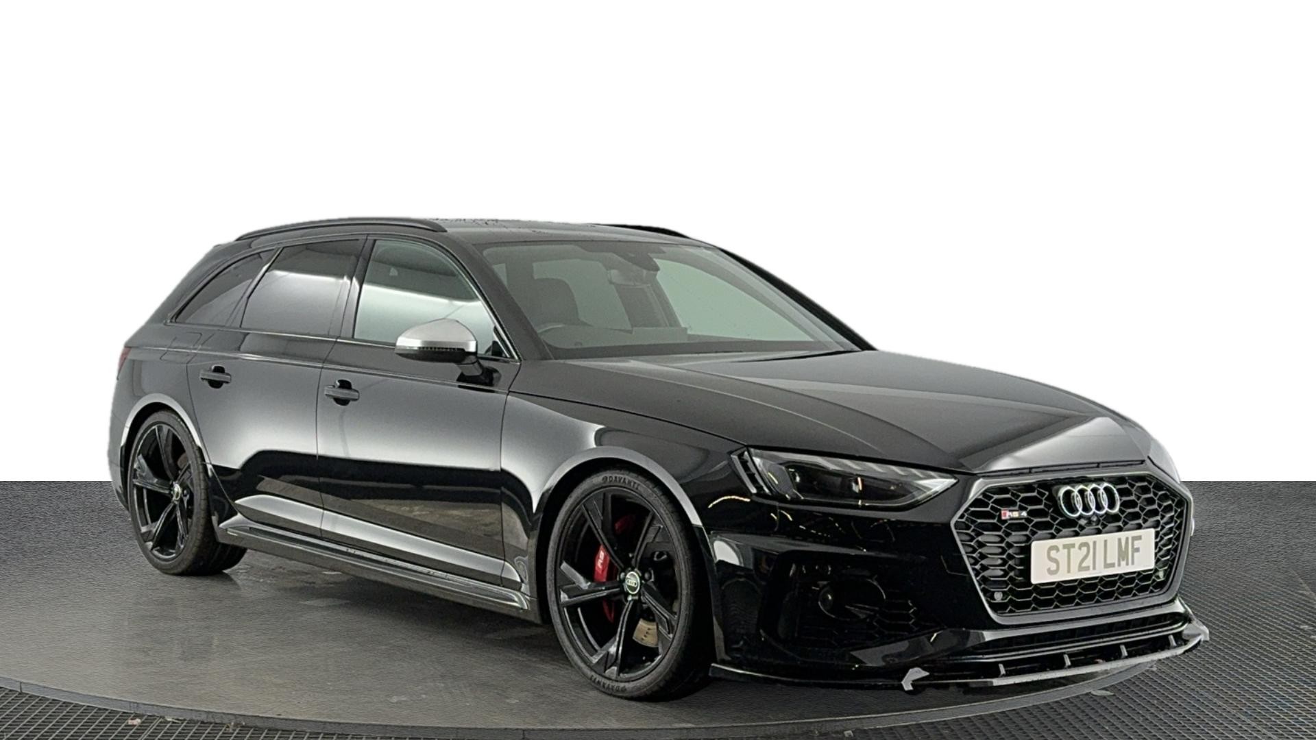 Main listing image - Audi RS4