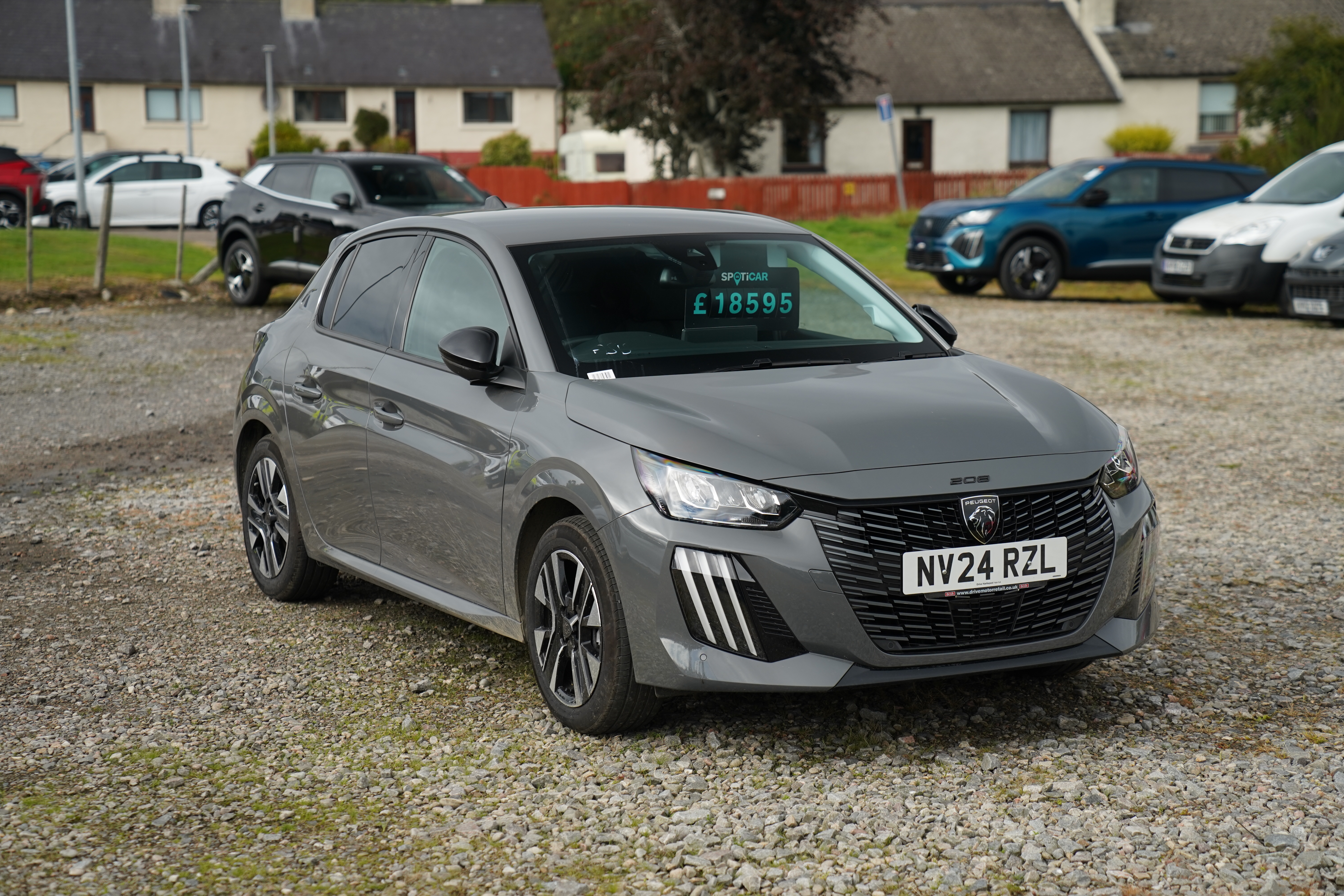 Main listing image - Peugeot 208