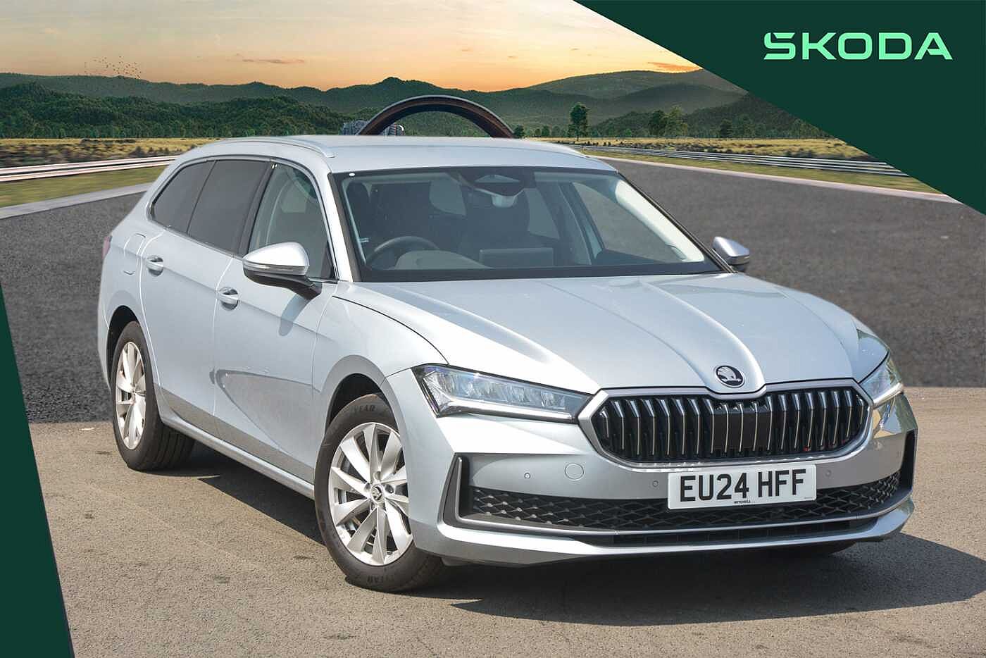 Main listing image - Skoda Superb Estate