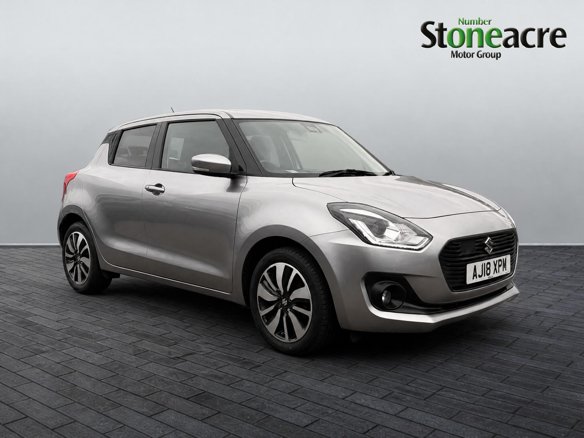 Main listing image - Suzuki Swift