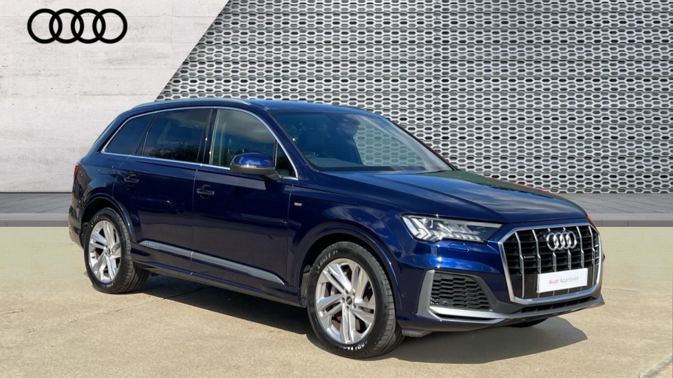 Main listing image - Audi Q7