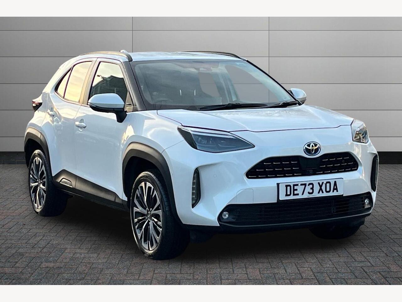 Main listing image - Toyota Yaris Cross