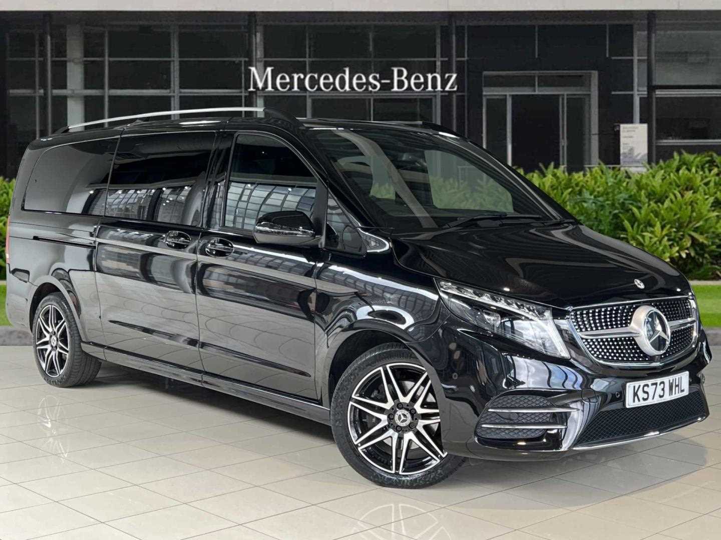 Main listing image - Mercedes-Benz V-Class