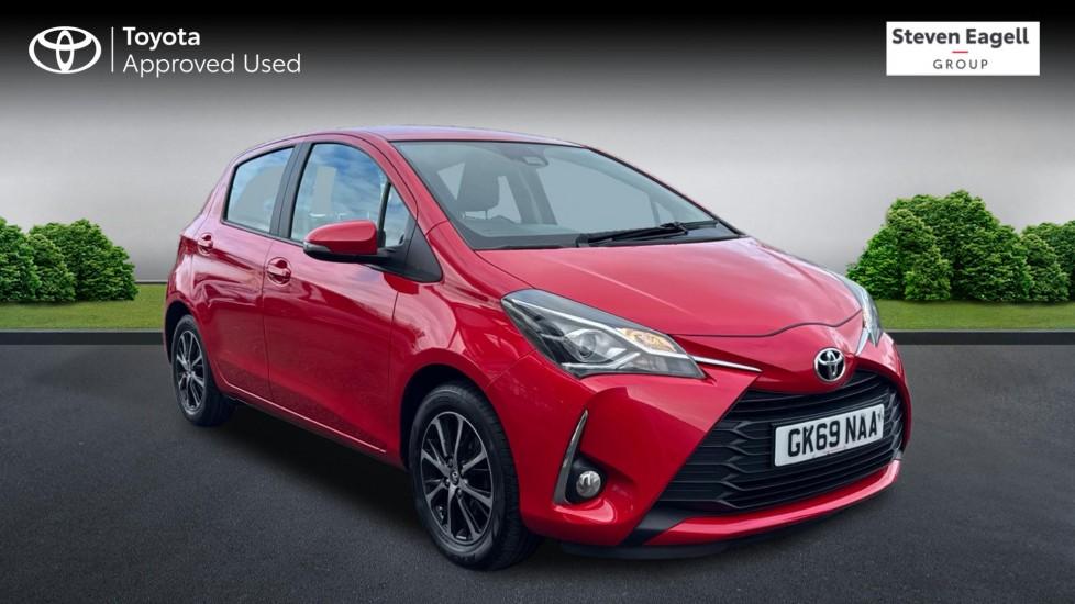 Main listing image - Toyota Yaris