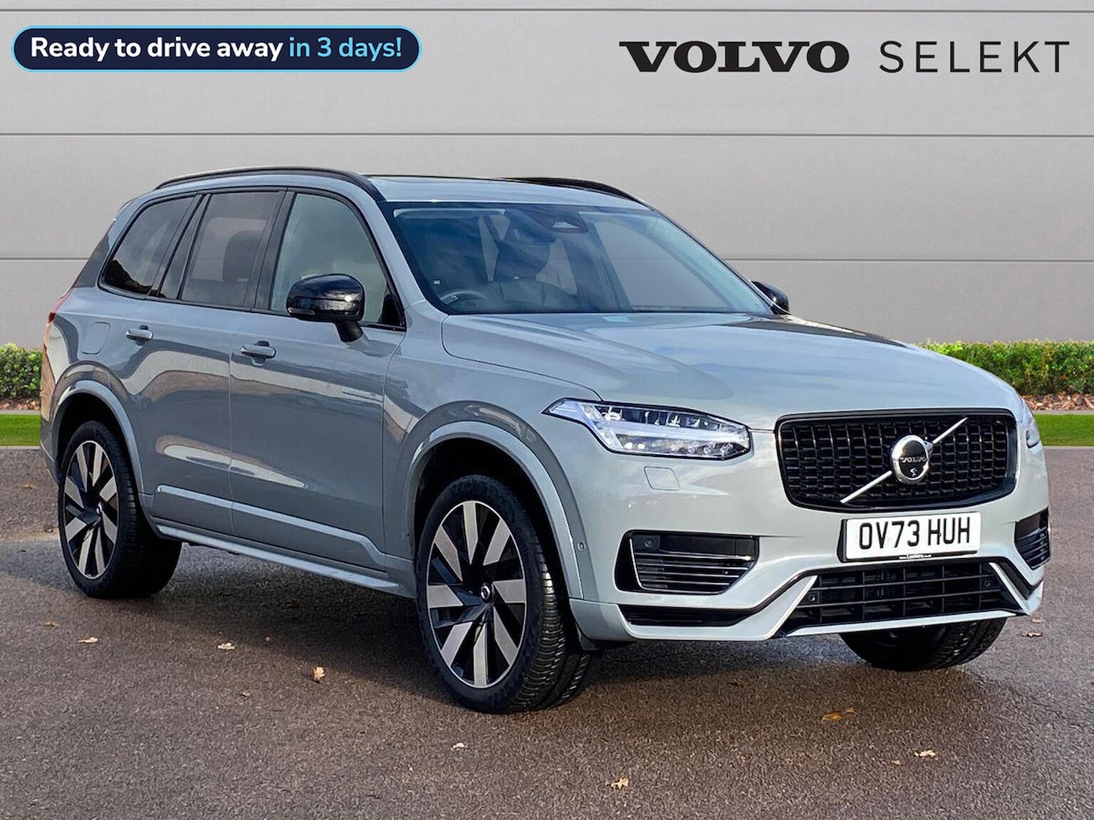 Main listing image - Volvo XC90