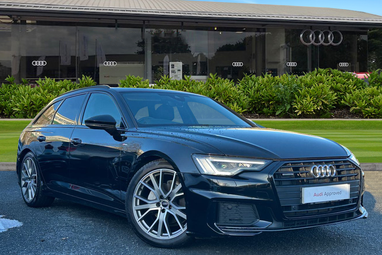 Main listing image - Audi A6