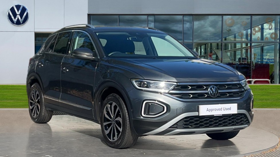Main listing image - Volkswagen T-Roc