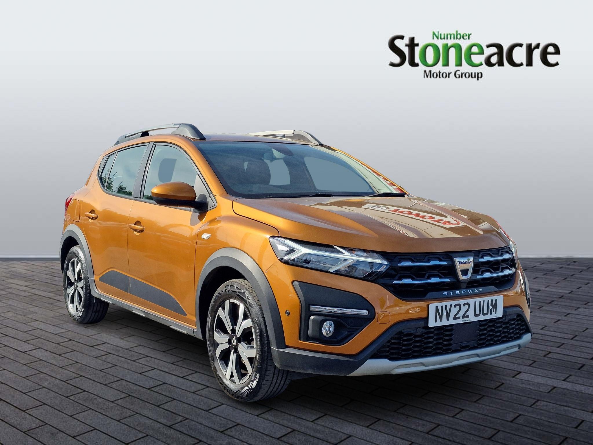 Main listing image - Dacia Sandero Stepway