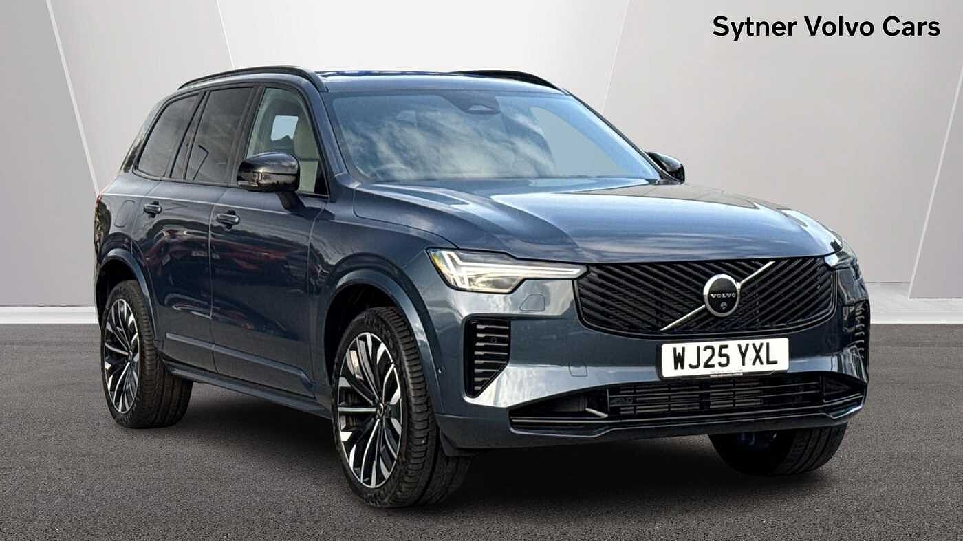 Main listing image - Volvo XC90