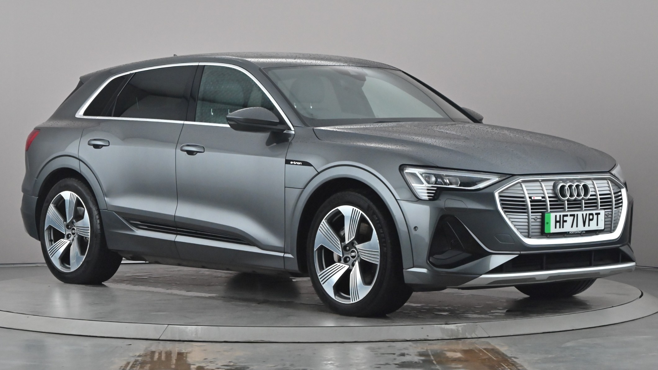 Main listing image - Audi e-tron S