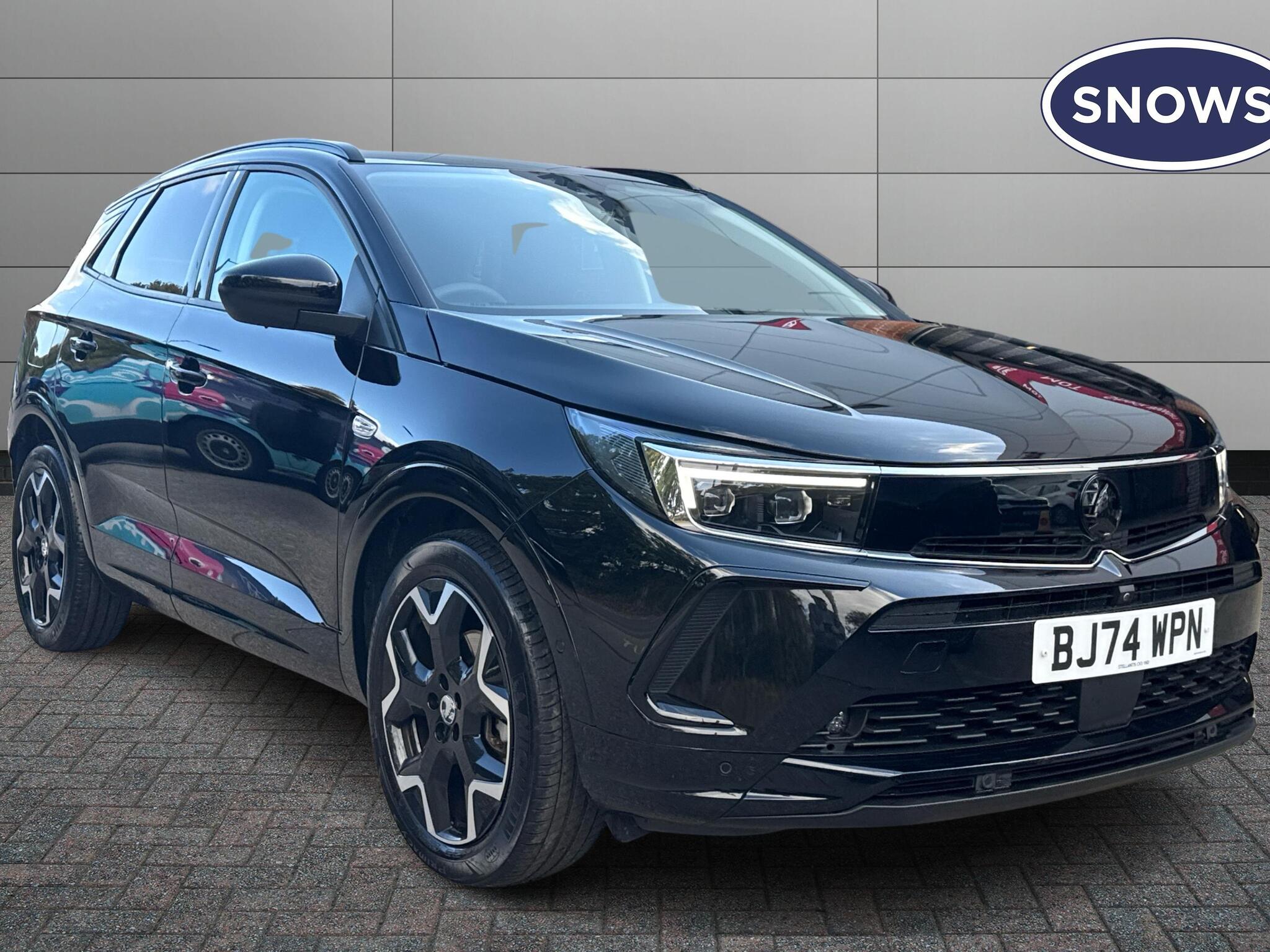Main listing image - Vauxhall Grandland