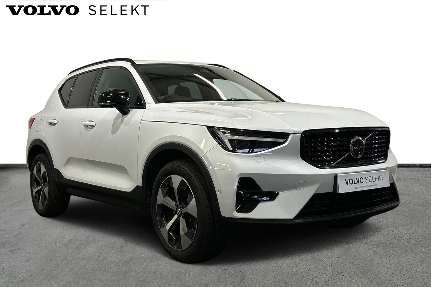 Main listing image - Volvo XC40