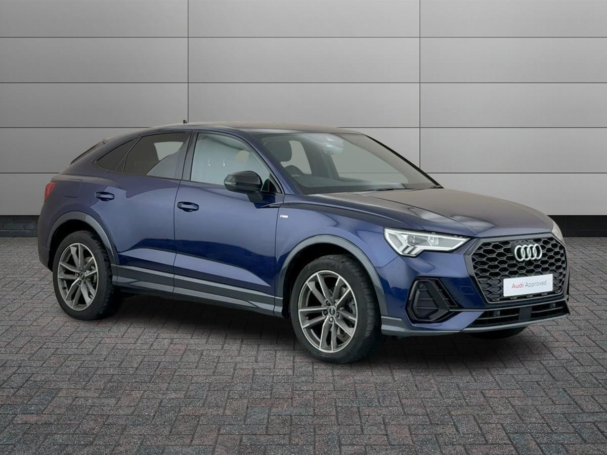 Main listing image - Audi Q3