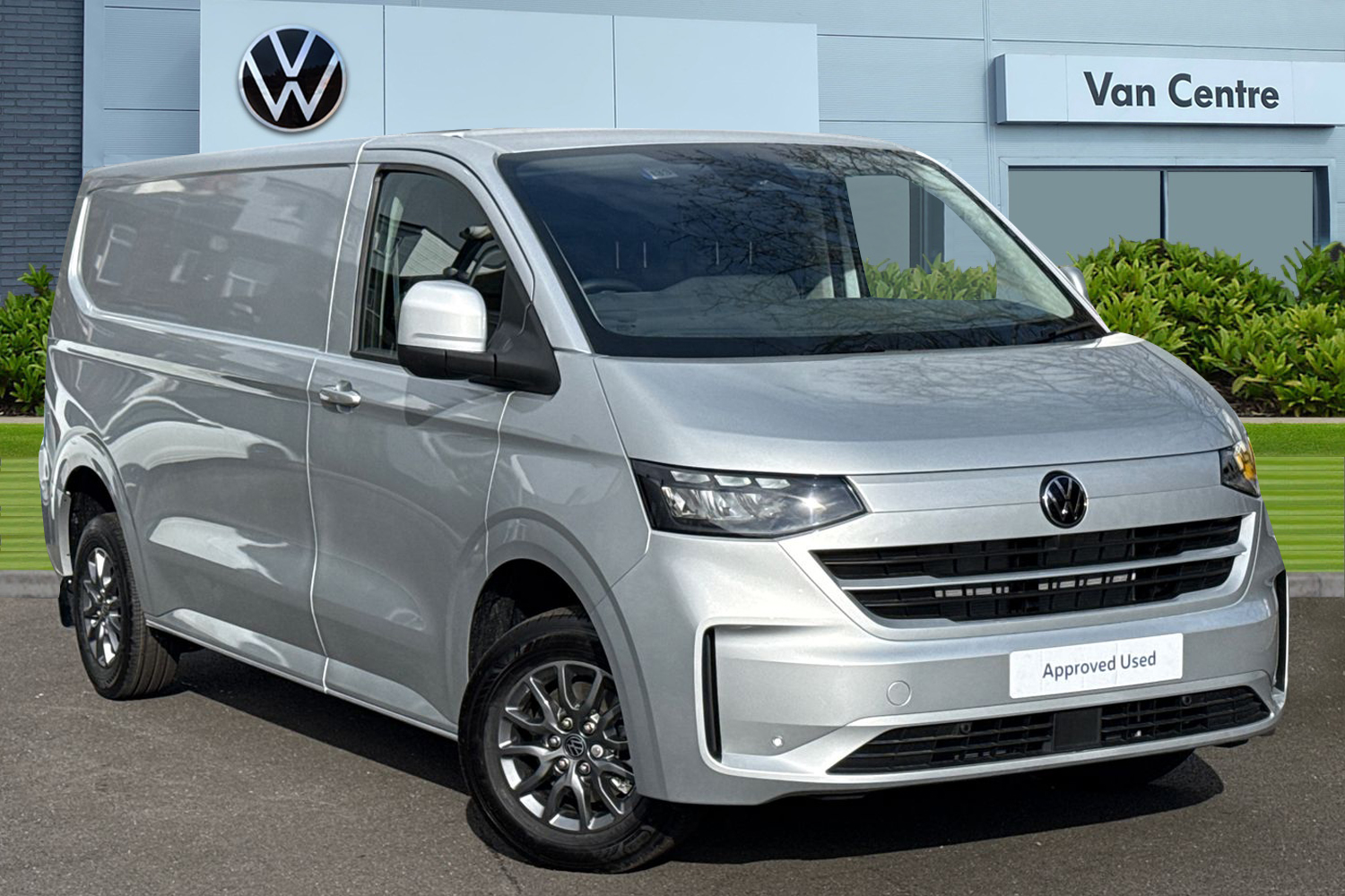 Main listing image - Volkswagen Transporter