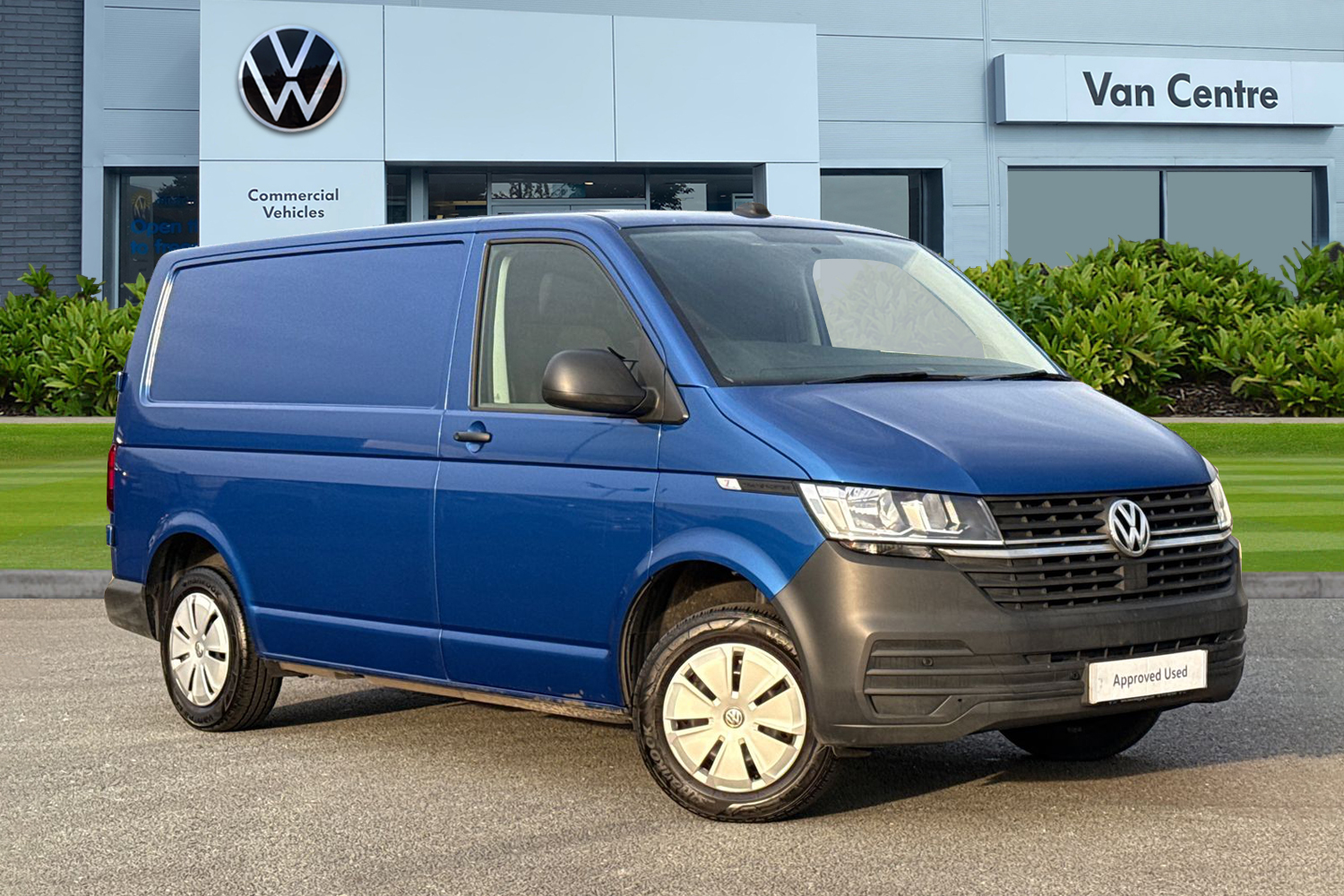 Main listing image - Volkswagen Transporter