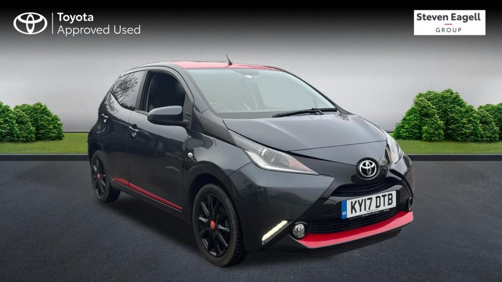 Main listing image - Toyota Aygo