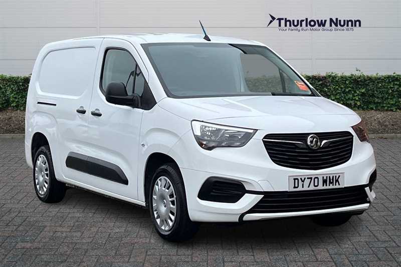 Main listing image - Vauxhall Combo Cargo