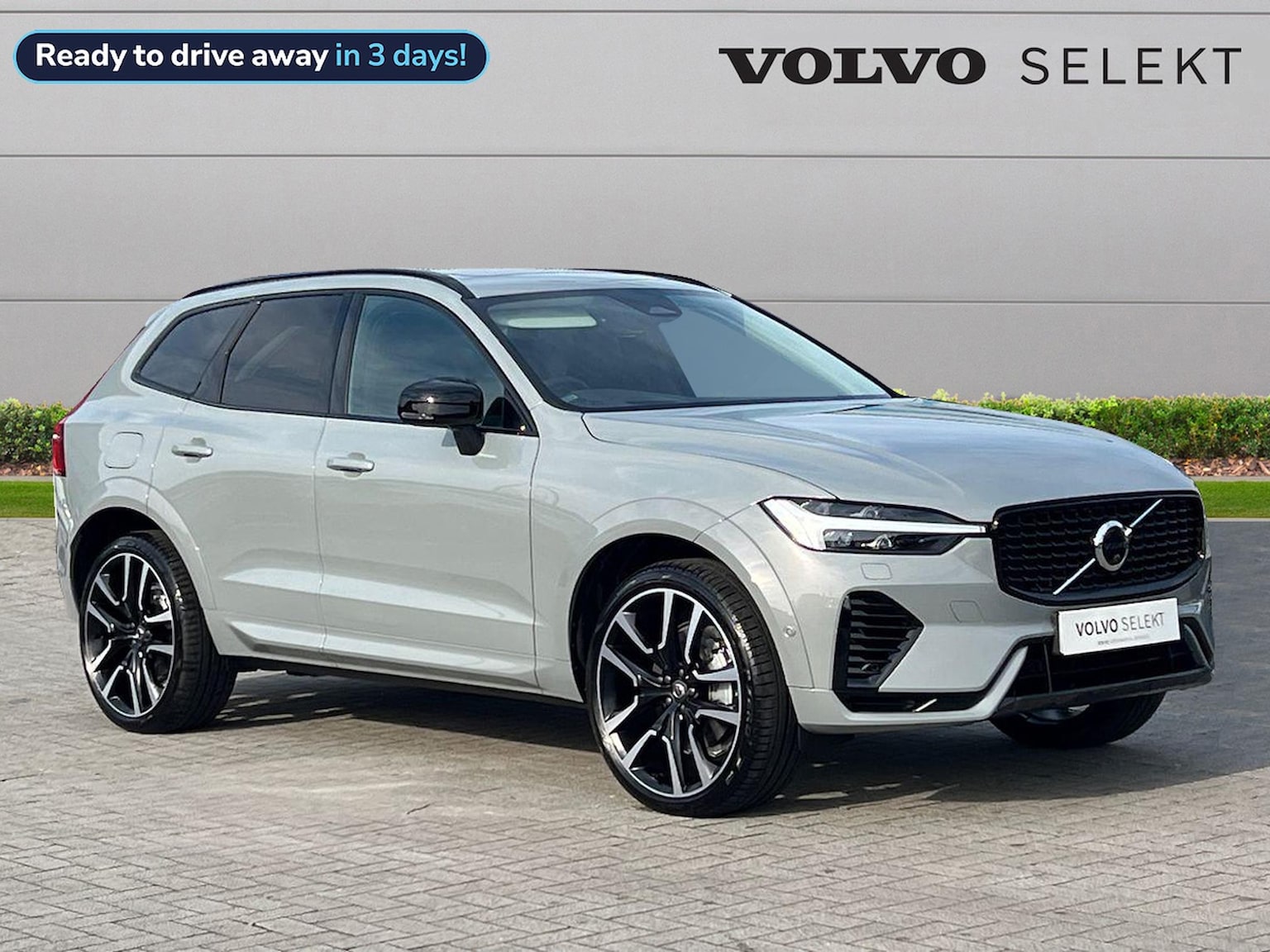 Main listing image - Volvo XC60