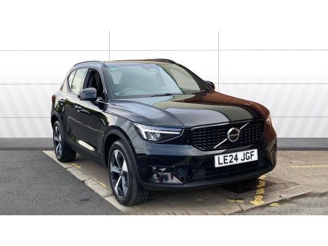 Main listing image - Volvo XC40