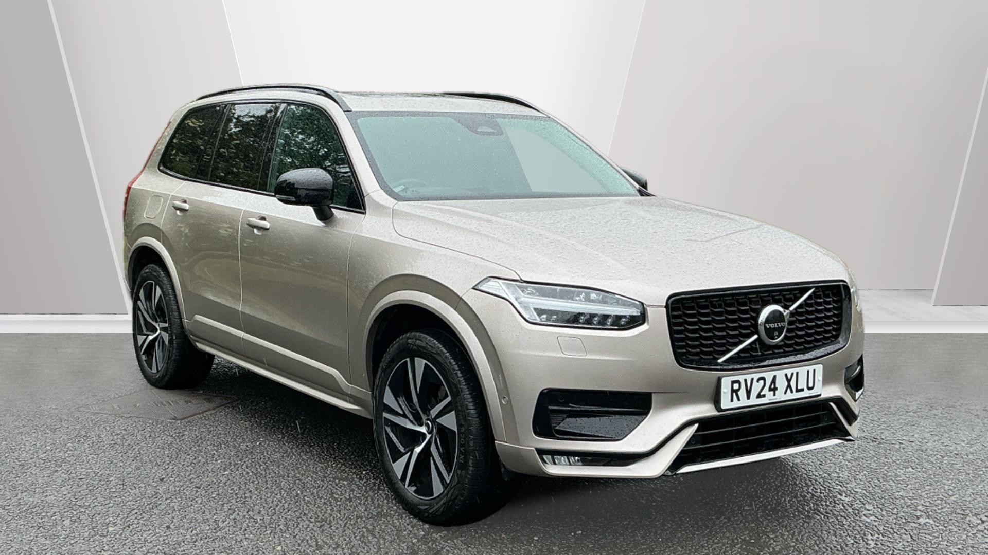 Main listing image - Volvo XC90
