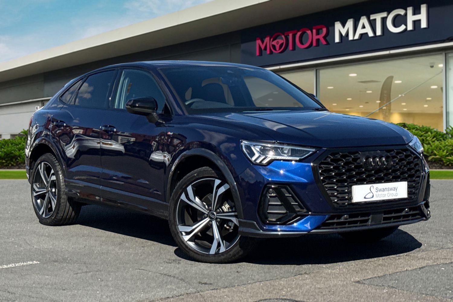 Main listing image - Audi Q3