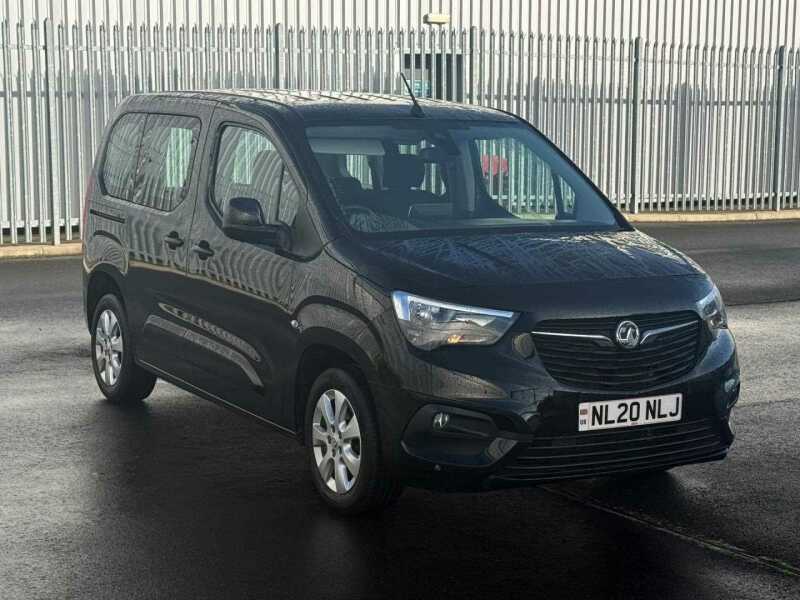 Main listing image - Vauxhall Combo Life