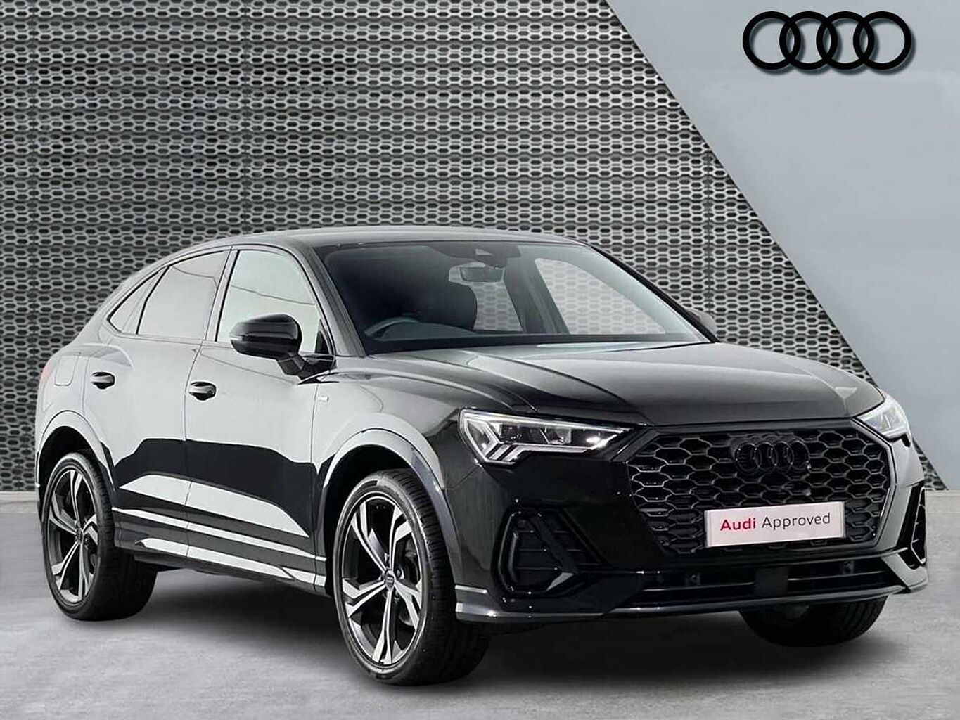 Main listing image - Audi Q3