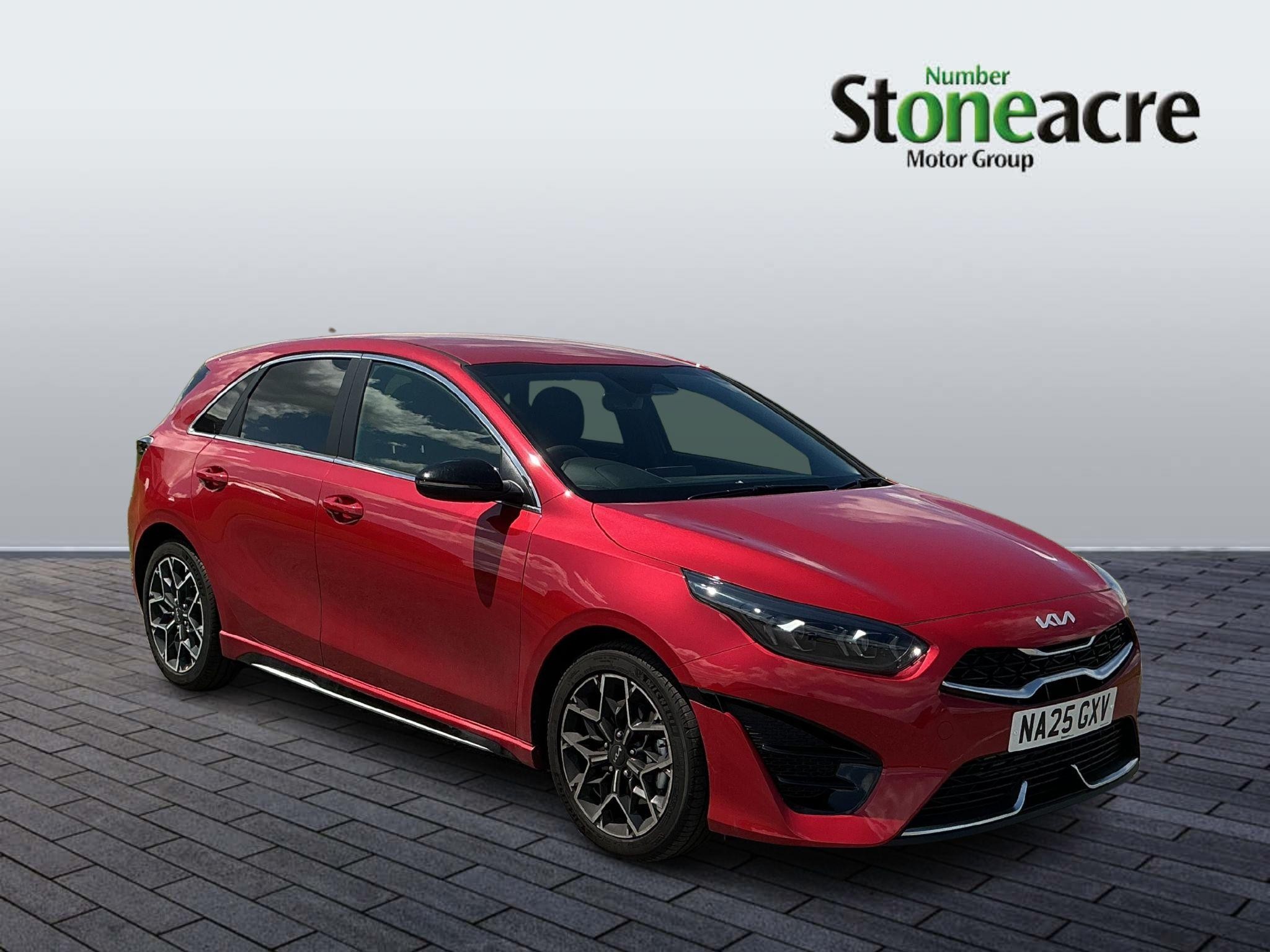 Main listing image - Kia Ceed