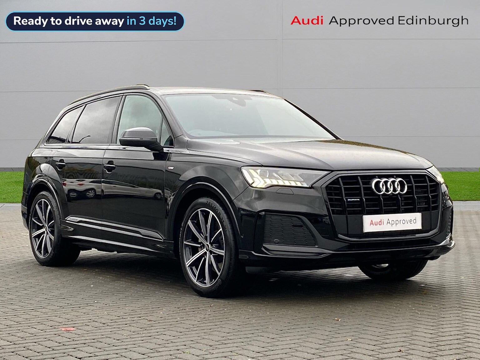 Main listing image - Audi Q7